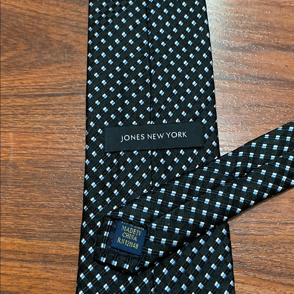 Jones New York Black and Blue Patterned Tie